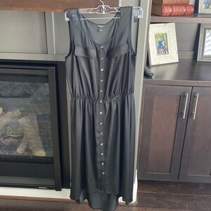 Ann Taylor size M black hi-low dress. Lightweight and perfect for summer.